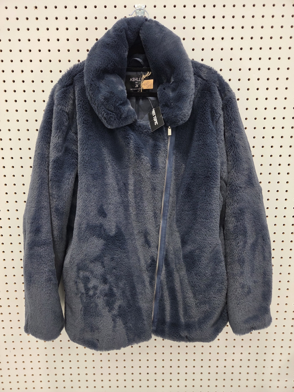 NWT Ashley By 26 International Plush Teddy Jacket in Navy Blue